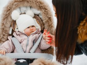 A babák hőszabályozása még fejletlen, így az őszi-téli öltöztetésnél különösen fontos, milyen anyagokat választasz.